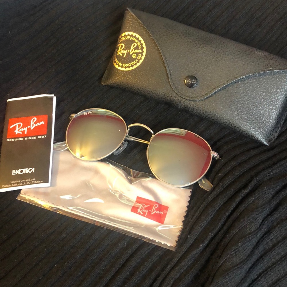 Ray Ban Round Silver flash lens sunglasses